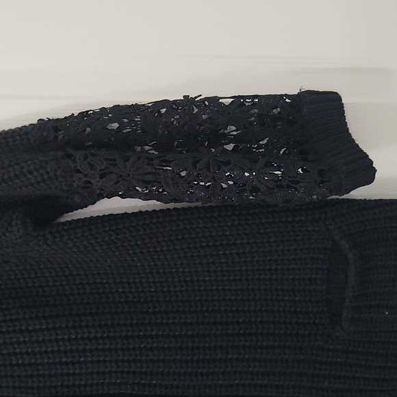 LC Lauren Conrad Black Sweater - Picture 3 of 9